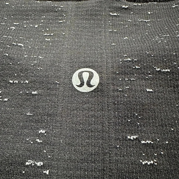 Lululemon Swiftly Tech Long Sleeve  (Breeze) Size 6 Black / White - Picture 7 of 10